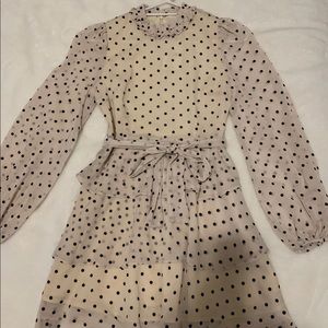 Woven Black Beige Cream Mini Ruffle…